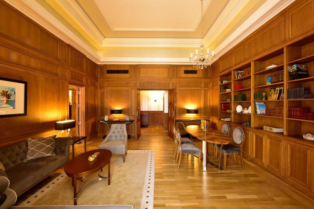 De - Small Luxury Of The World Lisboa